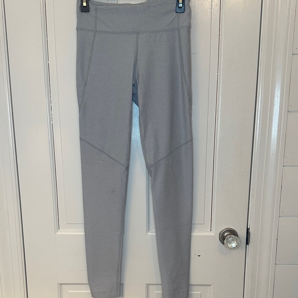 Outdoor Voices Light‎ Gray Leggings size M